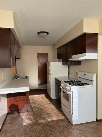 4819 Azelia Ave N #3, Minneapolis, MN 55429