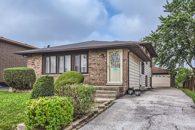 18028 Birch Ave, Country Club Hills, IL 60478
