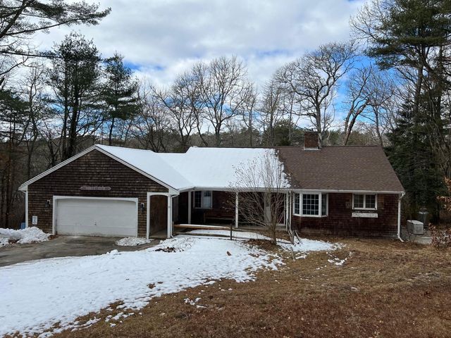 35 Oar And Line Rd, Plymouth, MA 02360