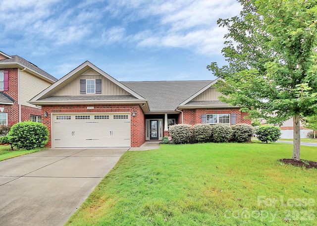 14731 Madison Hill Ct, Charlotte, NC 28273
