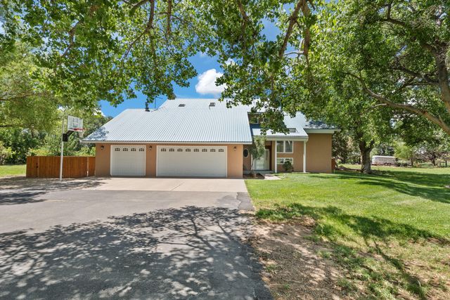 1201 John Rd, Belen, NM 87002