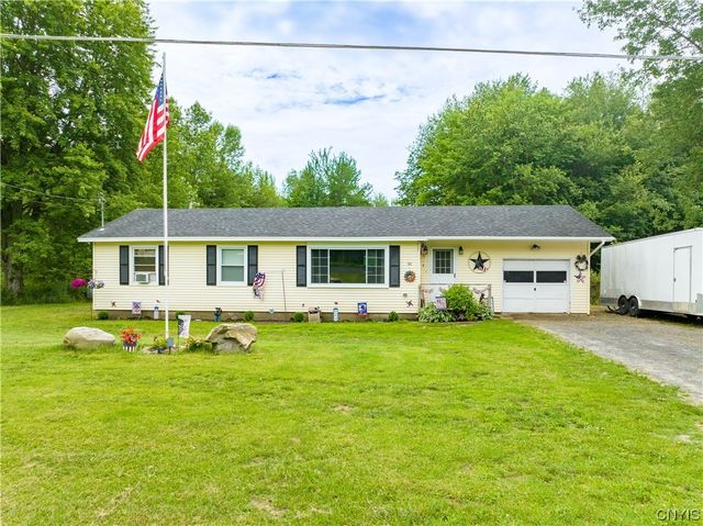 301 Peat Bed Rd, Hannibal, NY 13074