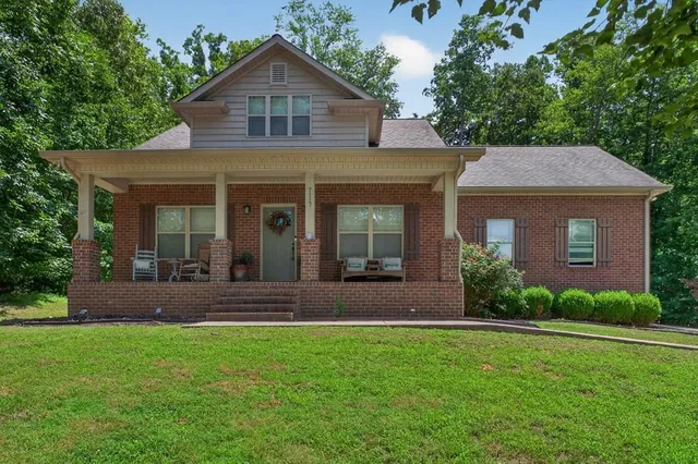 7117 Coleman Cir, Baxter, TN 38544