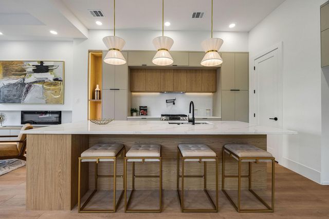 3319 Rogers St, Houston, TX 77022