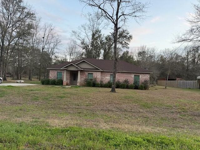 1439 Creola Axis Loop Rd N, Axis, AL 36505