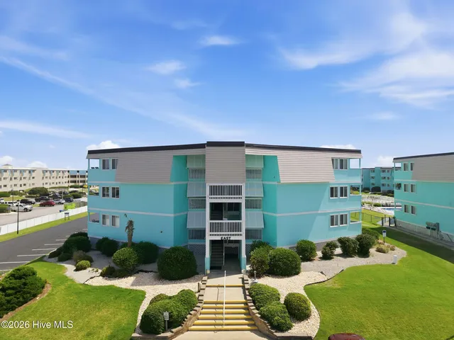 301 E Commerce Way Road #206, Atlantic Beach, NC 28512