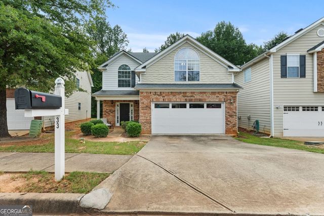 33 Churchill Park Dr, Newnan, GA 30263