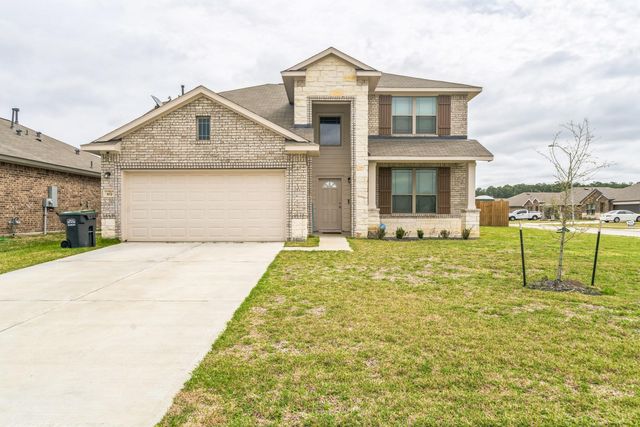 102 Piney Point Ct, Anahuac, TX 77514