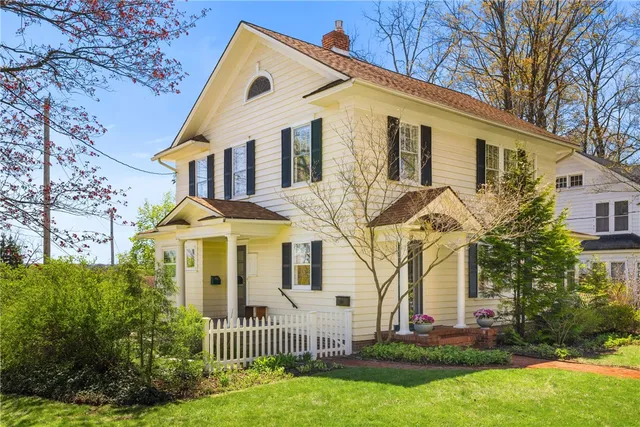 319 Clinton St, Penn Yan, NY 14527