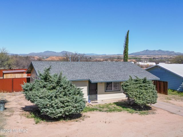 775 E  Country Club Dr, Benson, AZ 85602
