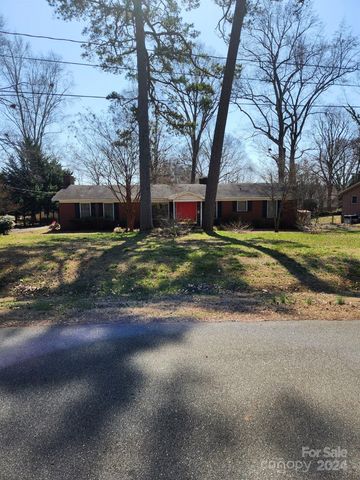 603 Pierce Ave, Mount Holly, NC 28120