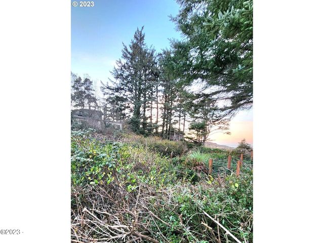 Lot 6 NW Spencer Ave, Depoe Bay, OR 97341