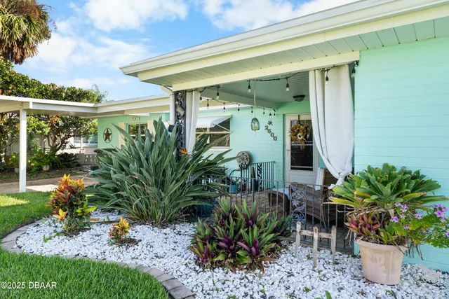 2600 W  Coral Way, Daytona Beach, FL 32118
