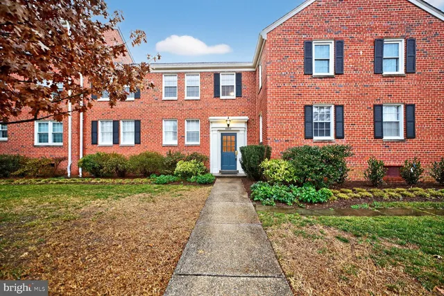 6609 Potomac Ave #B1, Alexandria, VA 22307