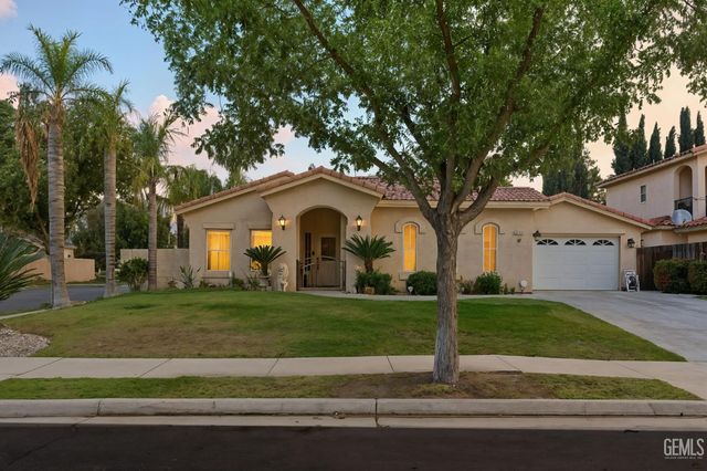 11522 Vauxhall Bridge Dr, Bakersfield, CA 93311