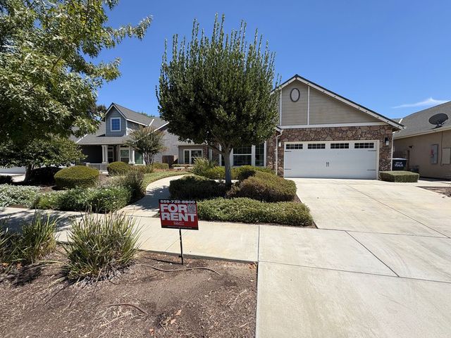 1948 N  Fulgham St, Visalia, CA 93291