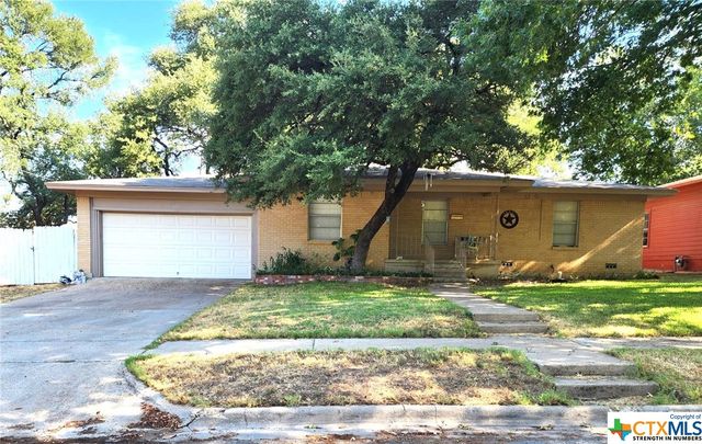 2505 Mears Dr, Gatesville, TX 76528