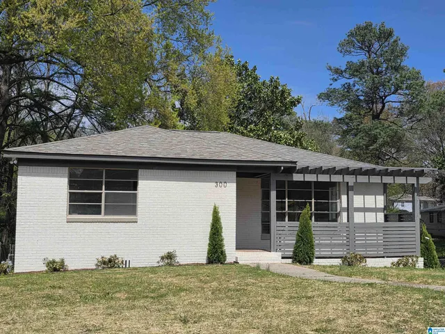 300 16th Ave SW, Birmingham, AL 35211