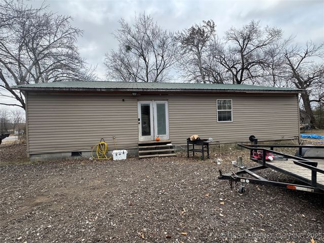 6713 Frankoma Rd, Tulsa, OK 74131