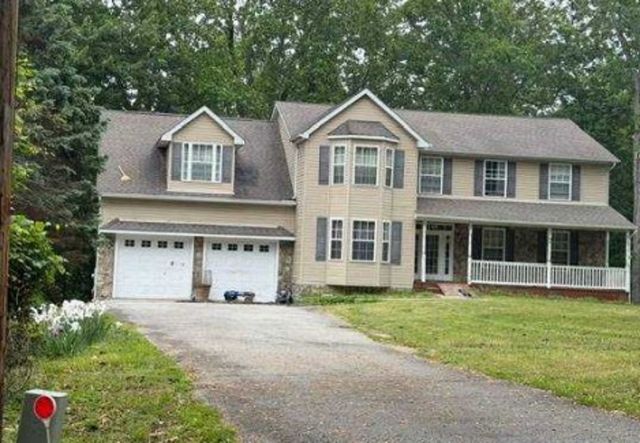 12470 Dalton Trl, Lusby, MD 20657