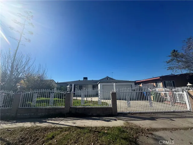 6703 Morse Ave, North Hollywood, CA 91606