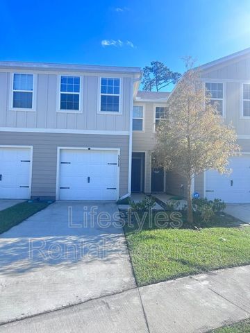 5958 Creekside Crossing Dr, Jacksonville, FL 32210