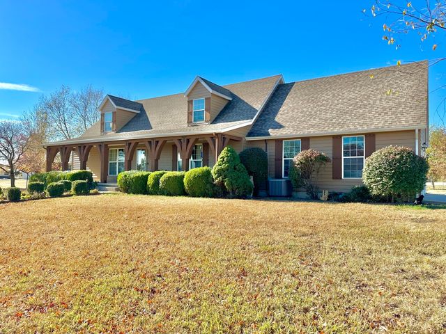 Chanute, KS Homes For Sale & Real Estate