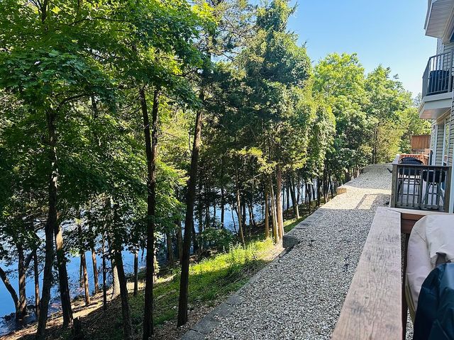 1107 Rocky Shores Ter #7, Kimberling City, MO 65686