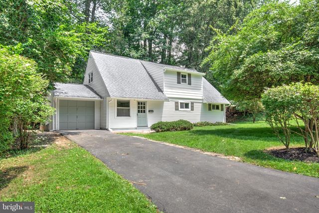 8407 Hull Dr, Wyndmoor, PA 19038