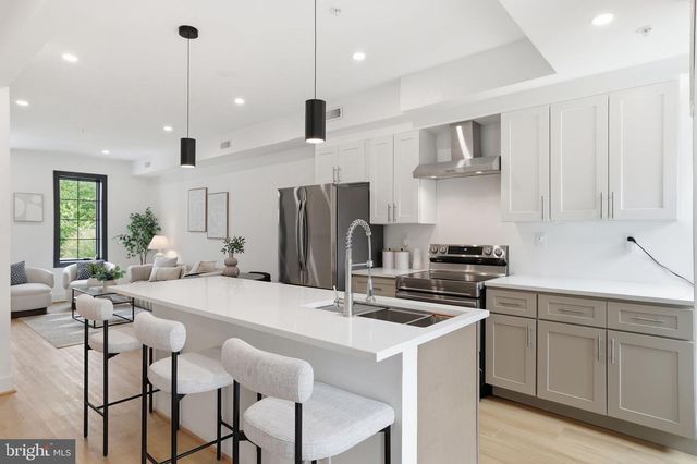1024 Spring Rd NW, Washington, DC 20010