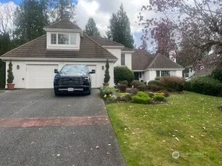 13924 205th Avenue NE, Woodinville, WA 98077