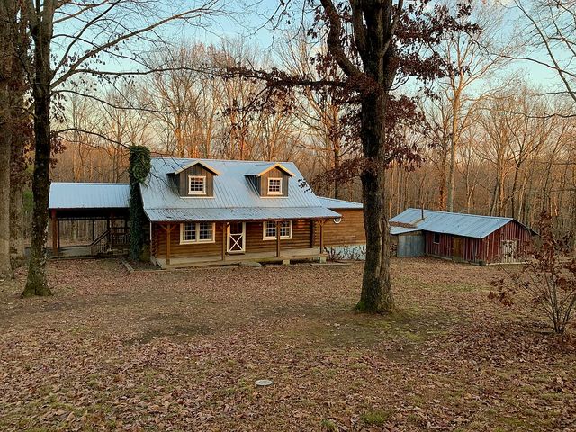 525 County Farm Rd, Tompkinsville, KY 42167