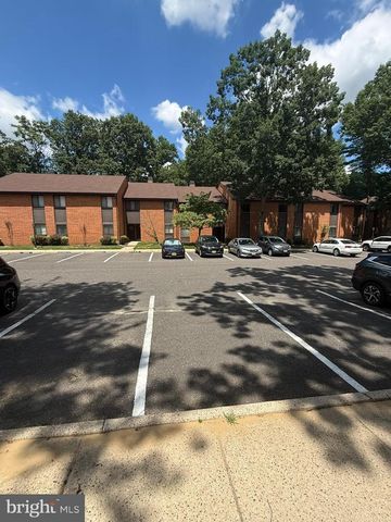 106 Kelly Cv #B, Mount Laurel, NJ 08054