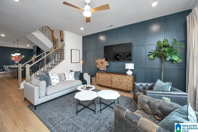 750 River Walk Dr, Birmingham, AL 35216