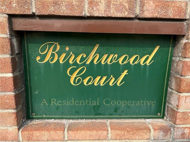 5 Birchwood Court UNIT 5N, Mineola, NY 11501