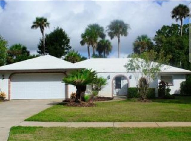 601 Touchstone Cir, Port Orange, FL 32127
