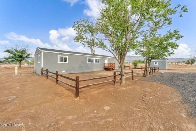 9320 Pat Cir, Stagecoach, NV 89429