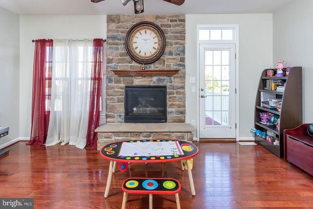 395 Concetta Dr, Mount Royal, NJ 08061