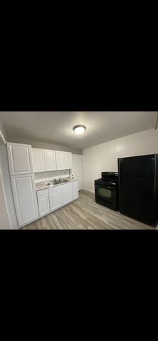111 E  16th St   #2, New Albany, IN 47150