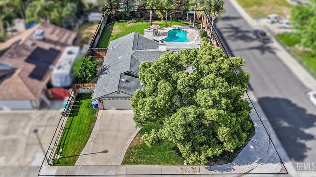 11108 Michele Ave, Bakersfield, CA 93312