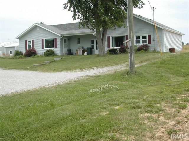 1788 Phillips Rd, Boonville, IN 47601
