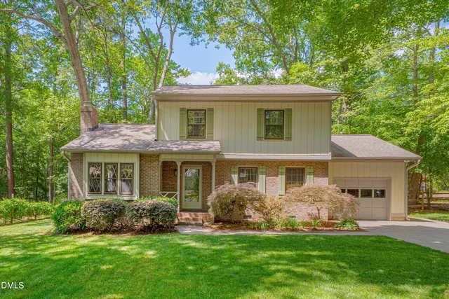 641 Kings Fork Rd, Cary, NC 27511