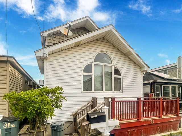 29 W 11th Road, Broad Channel, NY 11693