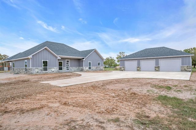 18702 State Highway 64 #A, Canton, TX 75103