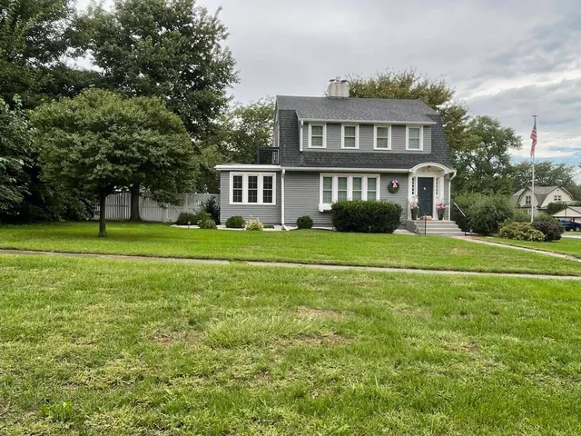 1302 Redick Ave, Creighton, NE 68729