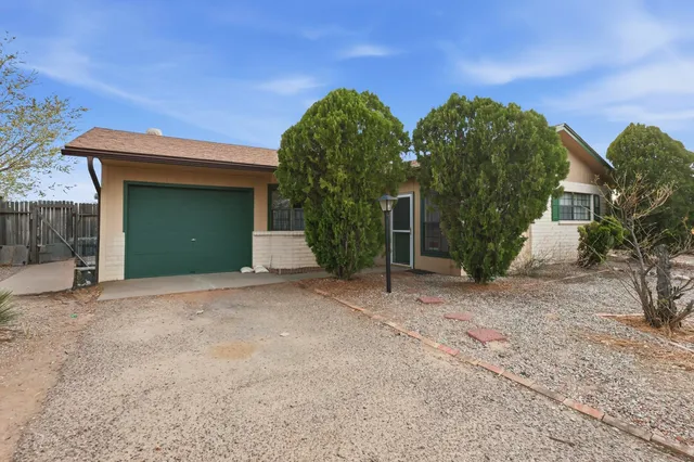 1510 Sandy Lane Ct SE, Rio Rancho, NM 87124