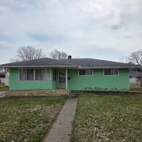 740 45th Ave, Winona, MN 55987