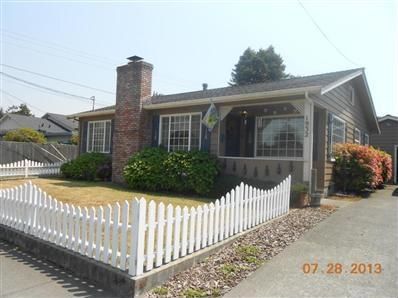 1932 Campton Rd, Eureka, CA 95503