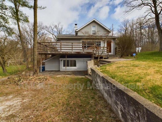 24634 Water St, Olmsted Falls, OH 44138