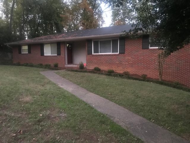 305 Red Oak Dr, Chattanooga, TN 37415